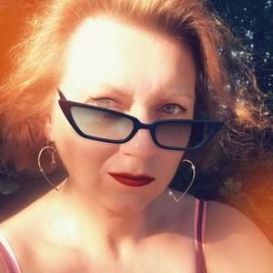 Meet your Posher, Natali